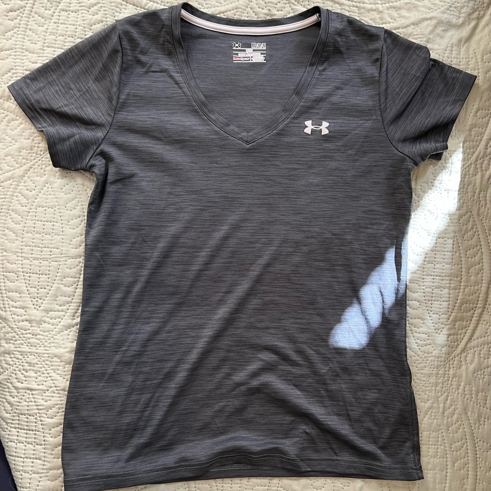 Under Armour Women’s T Shirt